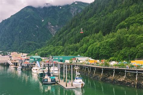 The average salary for a Registered Nurse <strong>in Juneau</strong>, <strong>AK</strong> is $2,924 per week. . Jobs in juneau alaska